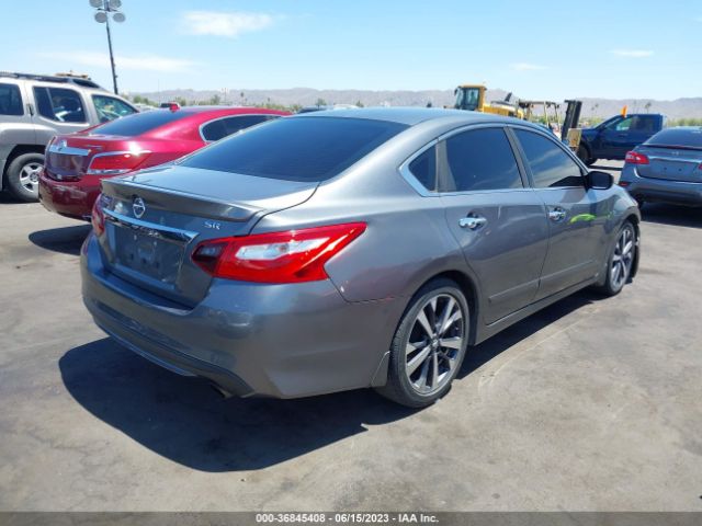 1N4AL3AP0HN308413 Nissan Altima 2.5 Sr