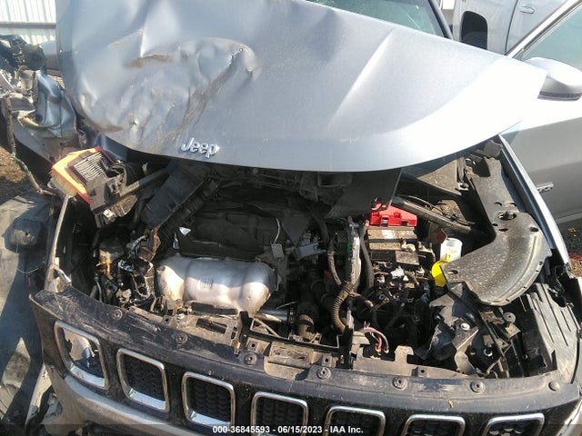 3C4NJDCB9KT723228 Jeep Compass Limited