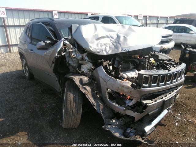 3C4NJDCB9KT723228 Jeep Compass Limited