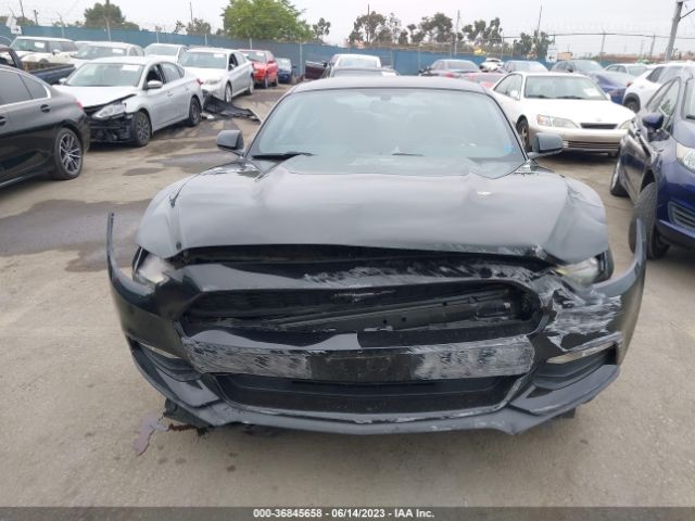 1FA6P8AM8F5338754 Ford Mustang V6
