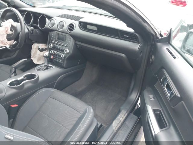 1FA6P8AM8F5338754 Ford Mustang V6