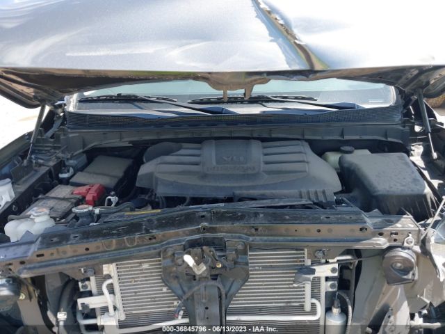 1N6AA1EE0NN104538 Nissan TITAN SV