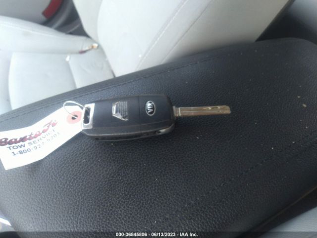 5XXGM4A75FG431429 KIA Optima Lx