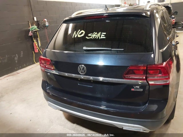 1V2LR2CA7JC523808 Volkswagen Atlas 3.6l V6 Se