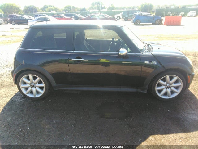 2006 MINI COOPER HARDTOP S VIN: WMWRE33586TG99659