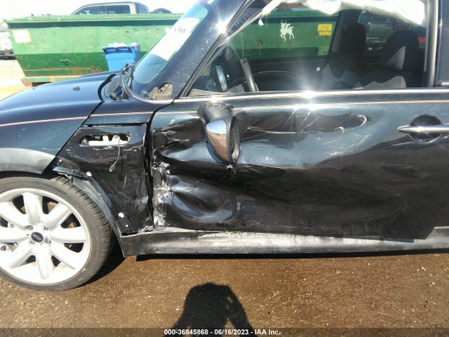 2006 MINI COOPER HARDTOP WMWRE33586TG99659 Photo 5