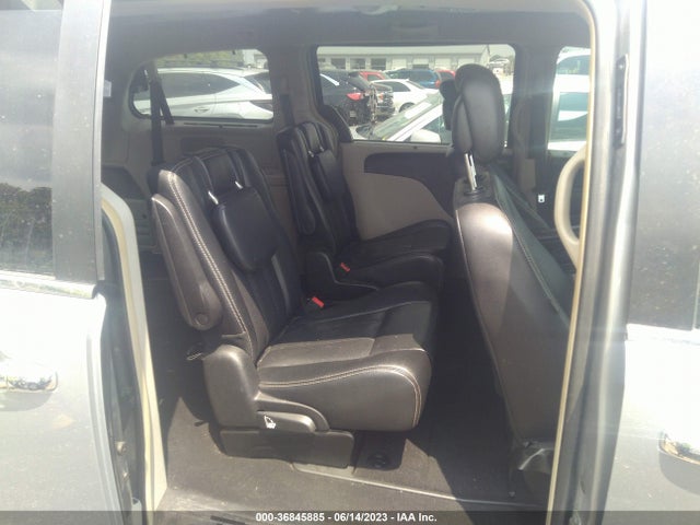 2C4RC1CG5ER408892 Chrysler Town & Country Touring-l