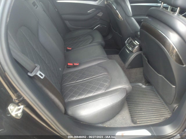 2014 Audi S8, VIN: WAUD2AFD2EN002304