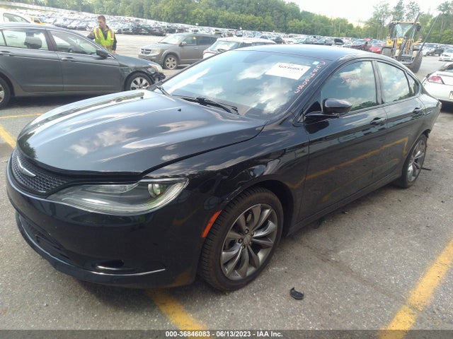 Chrysler 200 S 2015 1C3CCCBB3FN550877 Image 2