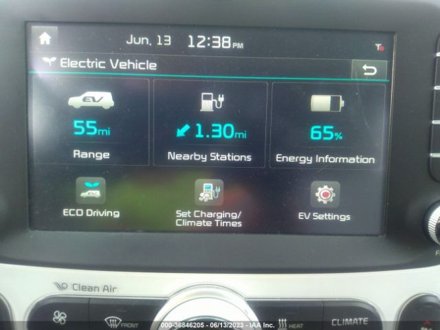 KNDJX3AEXF7002074 KIA Soul Ev +