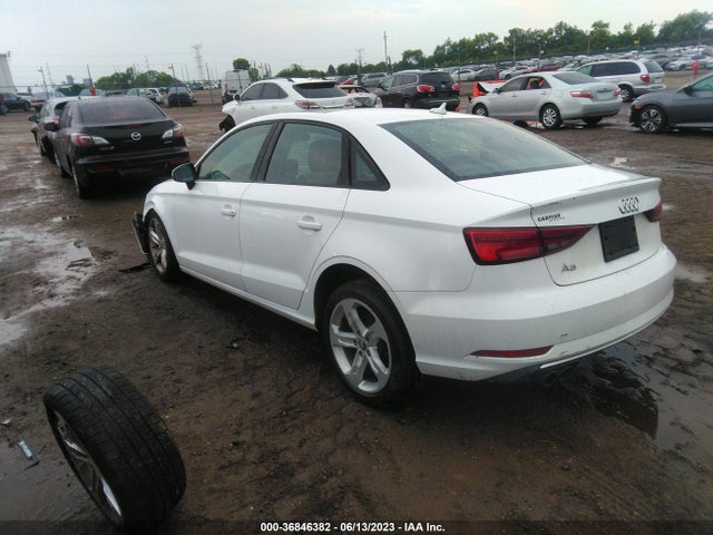 WAUAUGFF6H1026330 Audi A3 Sedan Premium