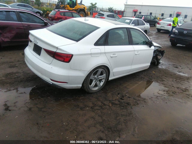 WAUAUGFF6H1026330 Audi A3 Sedan Premium