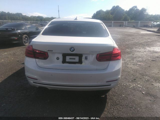WBA8E3G58GNU01572 BMW 3 Series 328i Xdrive