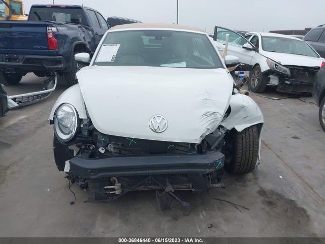 Продажа на аукционе авто 2018 Volkswagen Beetle Convertible S/coast/se, vin: 3VW5DAAT8JM502890, номер лота: 36846440