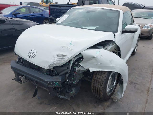 Продажа на аукционе авто 2018 Volkswagen Beetle Convertible S/coast/se, vin: 3VW5DAAT8JM502890, номер лота: 36846440