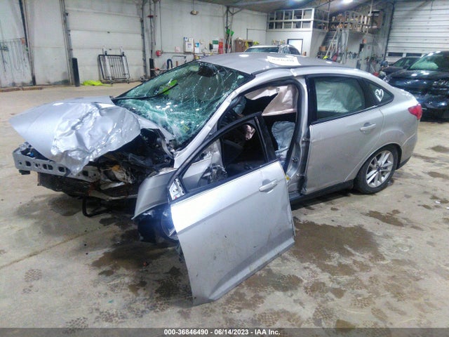 2016 FORD FOCUS SE VIN: 1FADP3F25GL279189