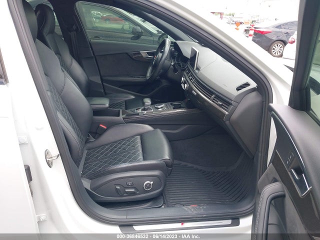 WAUB4AF46JA234164 Audi S4 Premium Plus