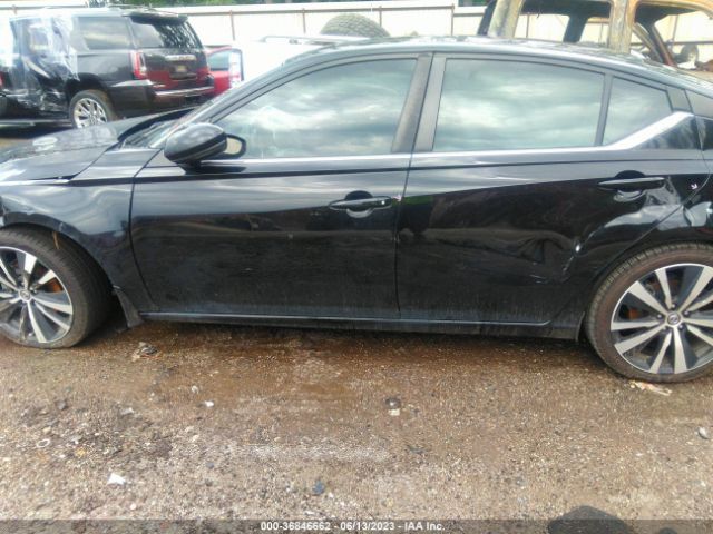 1N4AL4CVXLC228543 Nissan Altima 2.0 Sr