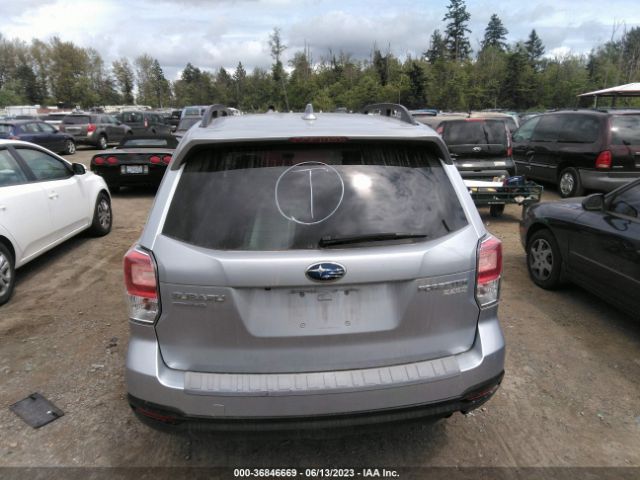JF2SJAGC8HH803293 Subaru Forester Premium