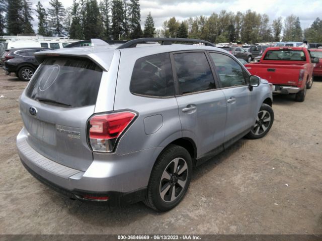 JF2SJAGC8HH803293 Subaru Forester Premium