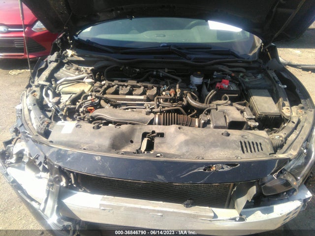 Honda Civic Hatchback Ex 2018 SHHFK7H67JU408700 Image 10
