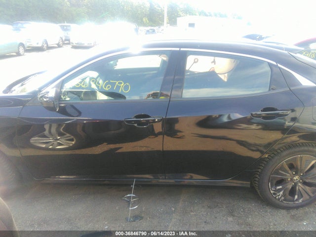 Honda Civic Hatchback Ex 2018 SHHFK7H67JU408700 Image 14