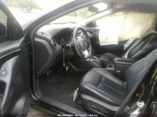 JN1BJ1CP5JW501164 Nissan Rogue Sport Sl