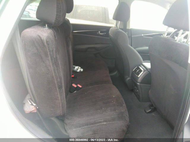KIA SORENTO LX 2020 5XYPG4A37LG696736 Image 8