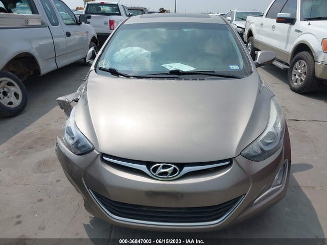 Hyundai ELANTRA SE 2015 5NPDH4AE6FH570074 Image 4