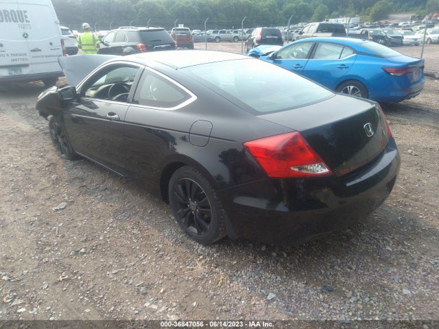 2011 HONDA ACCORD CPE LX-S VIN: 1HGCS1A32BA012610