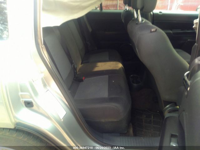 1C4NJCBA9FD284546 Jeep Compass Sport