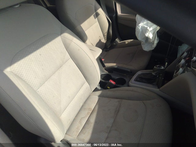 Hyundai ELANTRA SE 2019 KMHD74LF7KU872655 Image 5