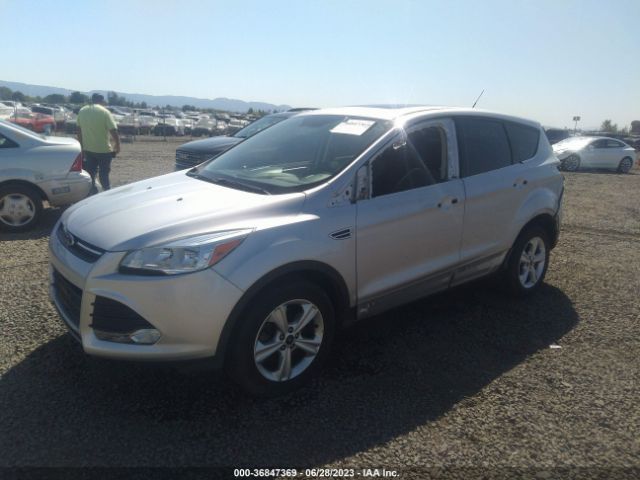 1FMCU9G92FUA81381 Ford ESCAPE SE