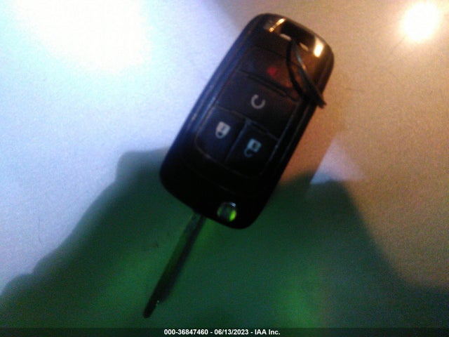 Chevrolet SONIC LT 2014 1G1JC6SB8E4231105 Image 3