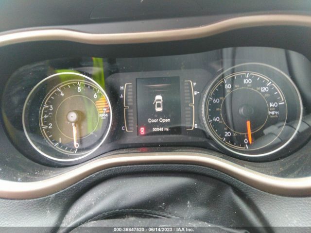 1C4PJLCB7GW160474 Jeep Cherokee Altitude