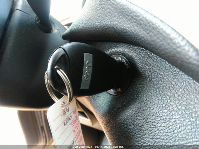 1C4PJLAB5FW579540 Jeep Cherokee Sport
