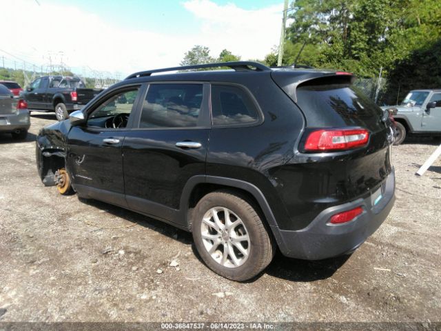 1C4PJLAB5FW579540 Jeep Cherokee Sport