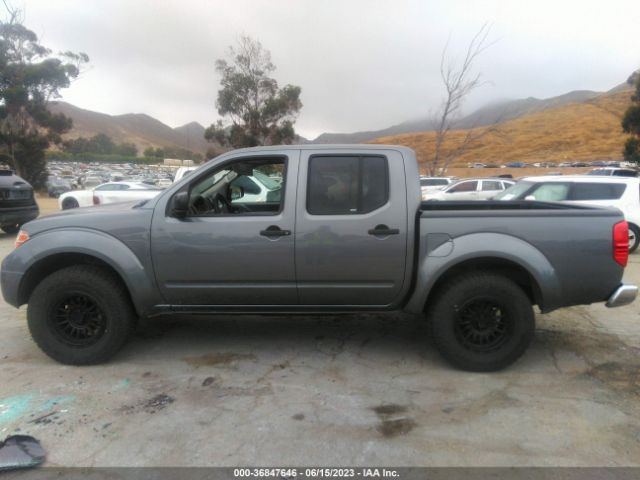 1N6AD0ER8JN718784 Nissan Frontier Sv V6