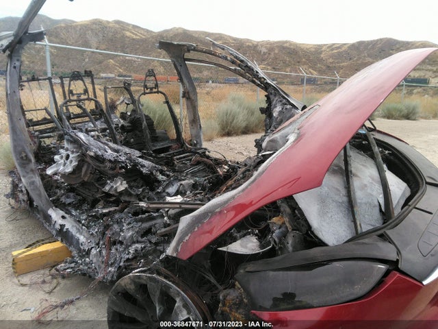 Tesla Model X 90d/75d/100d 2017 5YJXCAE2XHF041271 Image 6
