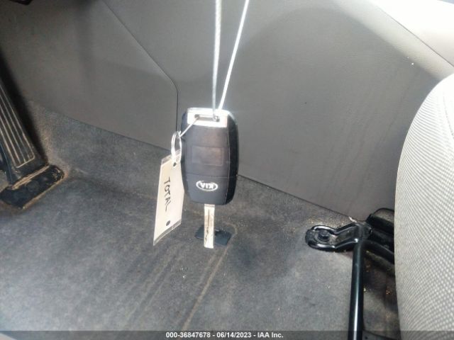 KNDPBCAC5E7604757 KIA Sportage Lx
