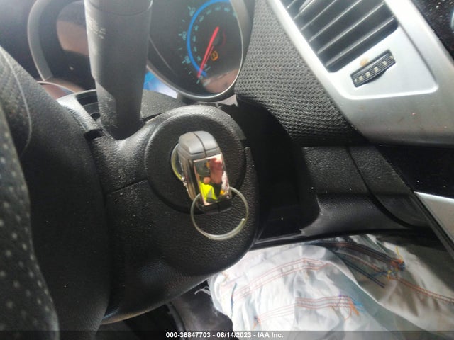 Chevrolet CRUZE LT 2015 1G1PC5SB0F7190599 Image 11