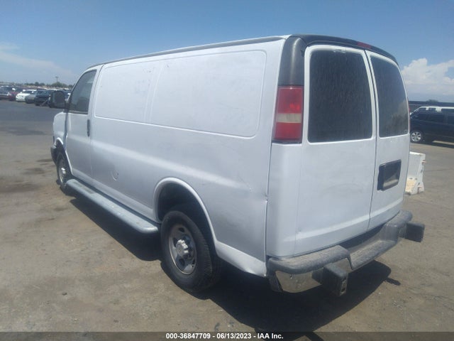 Chevrolet EXPRESS CARGO VAN 2022 1GCWGAF74N1224650 Image 3