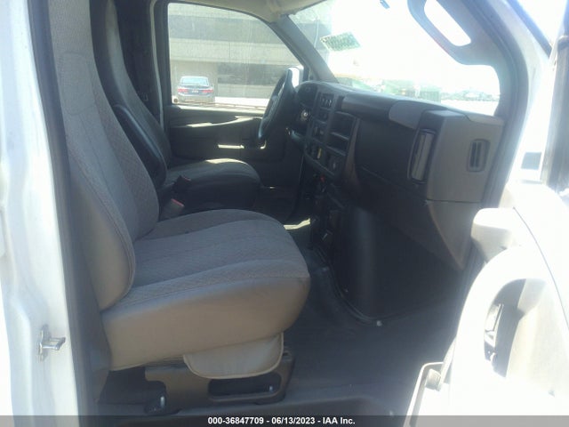 Chevrolet EXPRESS CARGO VAN 2022 1GCWGAF74N1224650 Image 5
