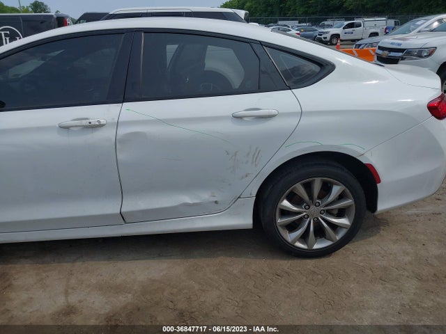 1C3CCCDGXGN114621 Chrysler 200 S