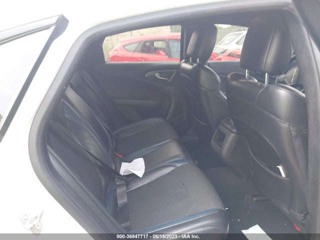 1C3CCCDGXGN114621 Chrysler 200 S