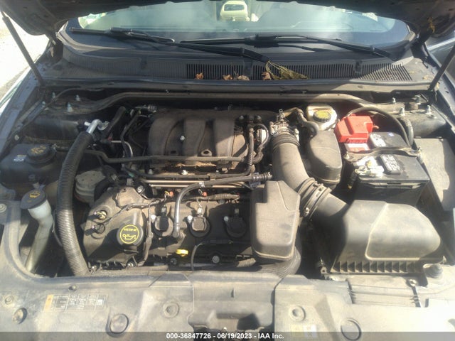 Ford Taurus Limited 2017 1FAHP2F81HG119174 Image 16