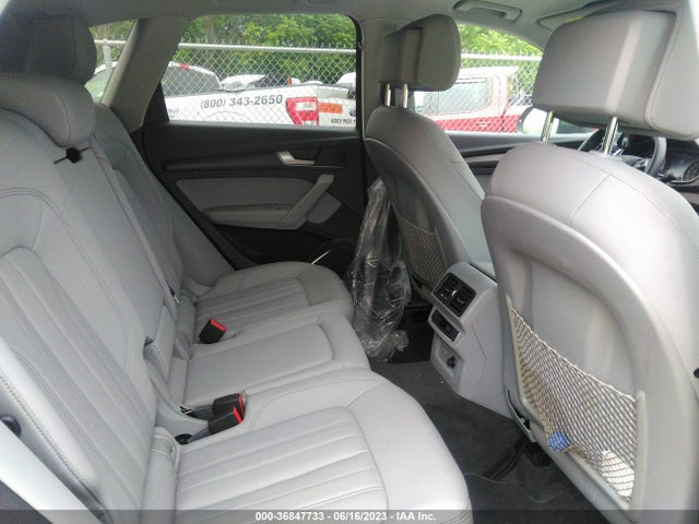 WA1GAAFY5N2033001 Audi Q5 S Line Premium