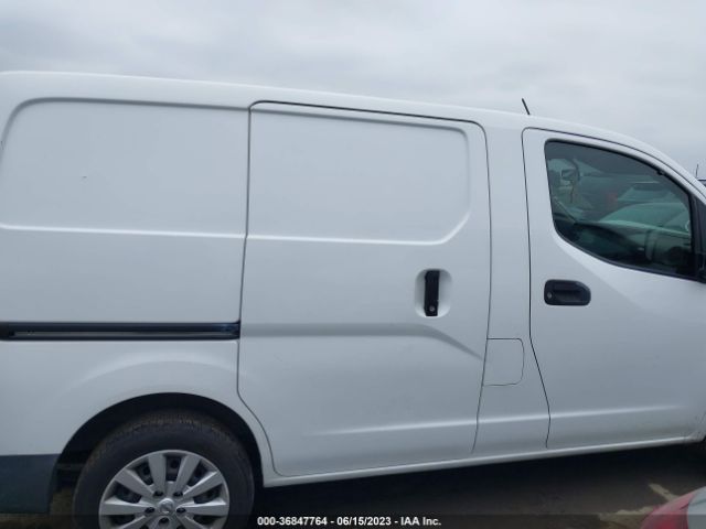 3N6CM0KN4FK704100 Nissan Nv200 S