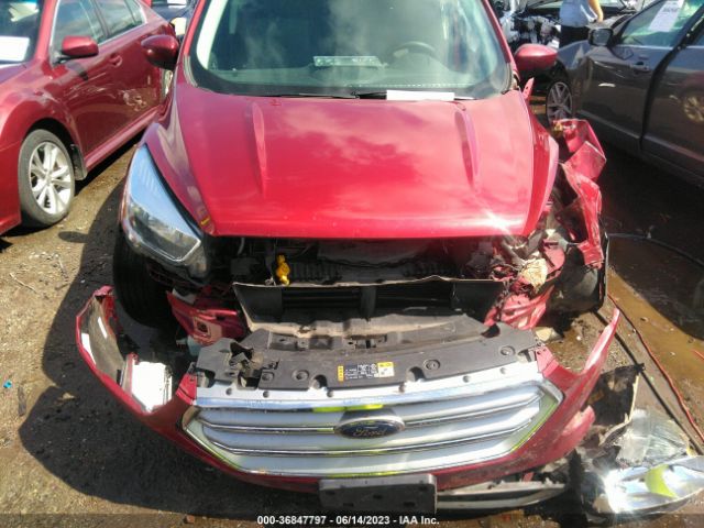 1FMCU0GD7HUA75739 Ford ESCAPE SE