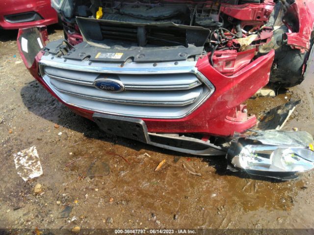 1FMCU0GD7HUA75739 Ford ESCAPE SE